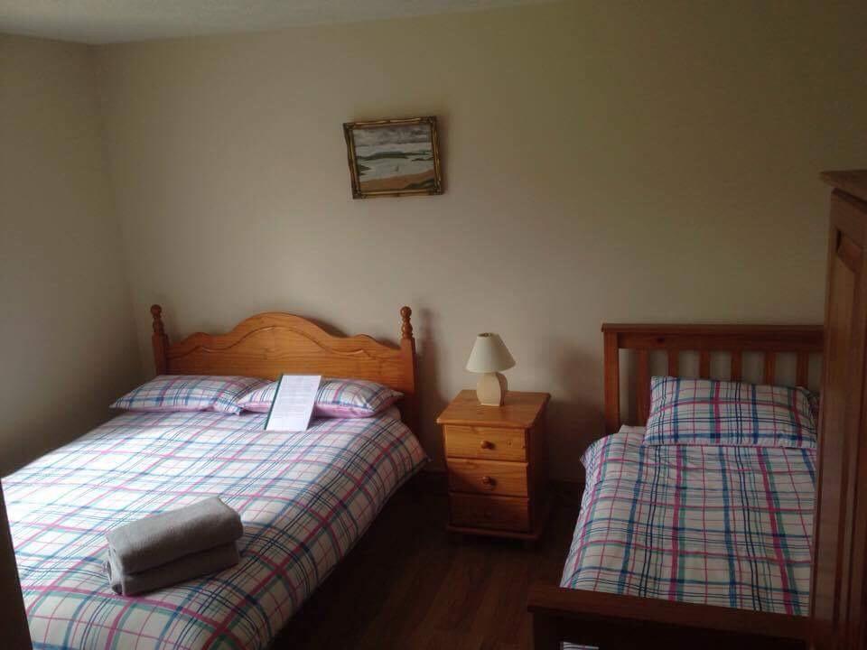 Bed and Breakfast Tara House Ballycastle Zewnętrze zdjęcie